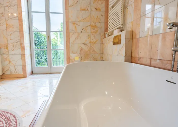 Premium - Schoenbrunn